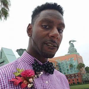 Meet your Posher, Stuart